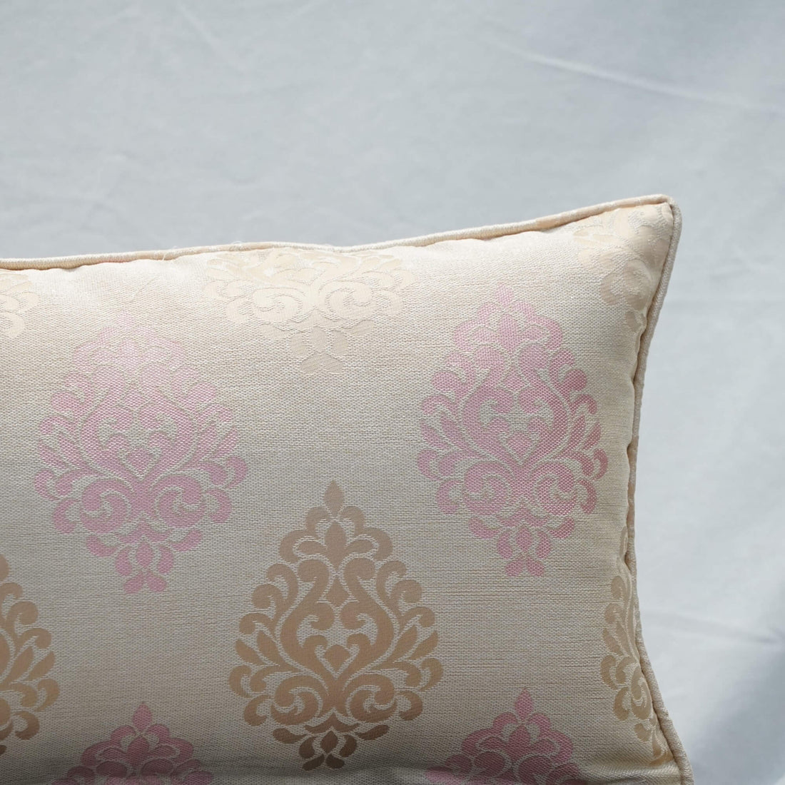 Rectangular pink beige paisley cushion cover