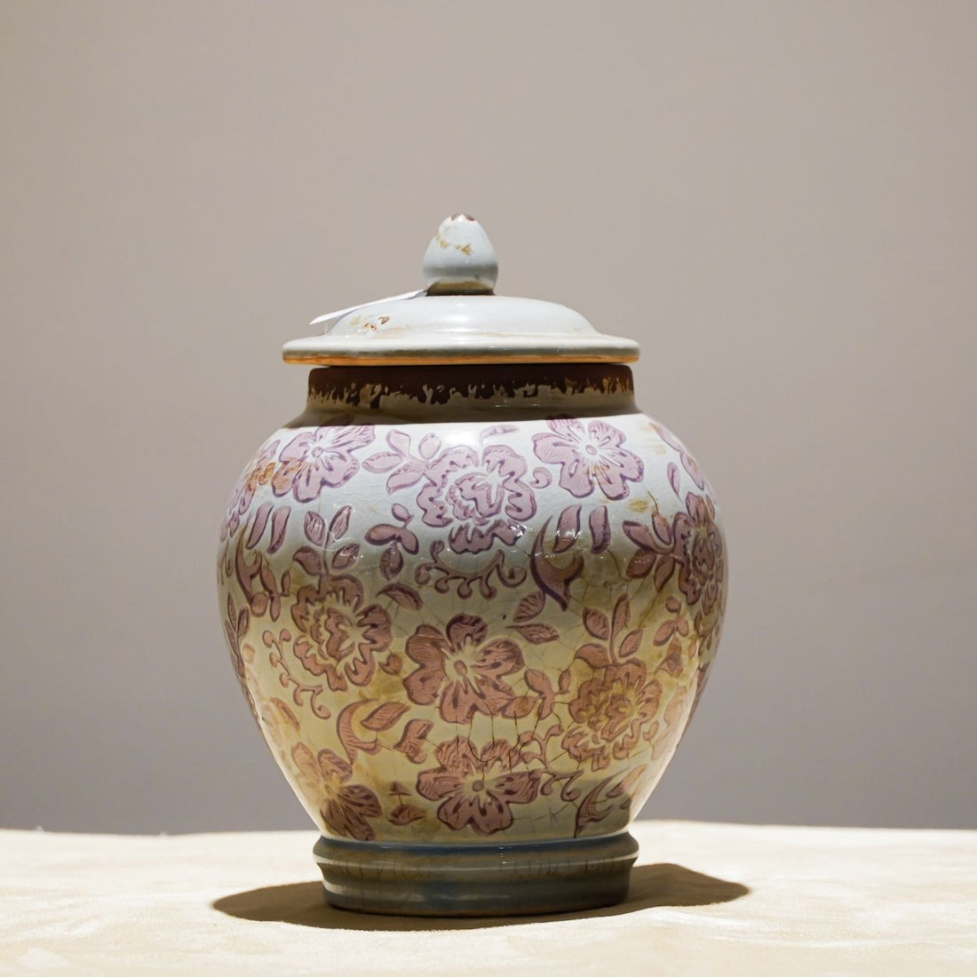 Lavender Urn (MEDIUM)