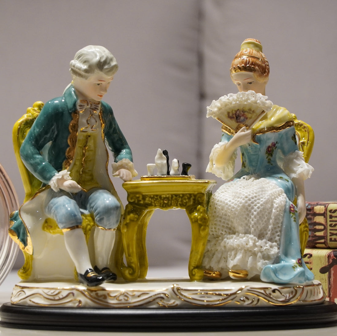 Victorian Couple Playing Chess Figurines GQ5