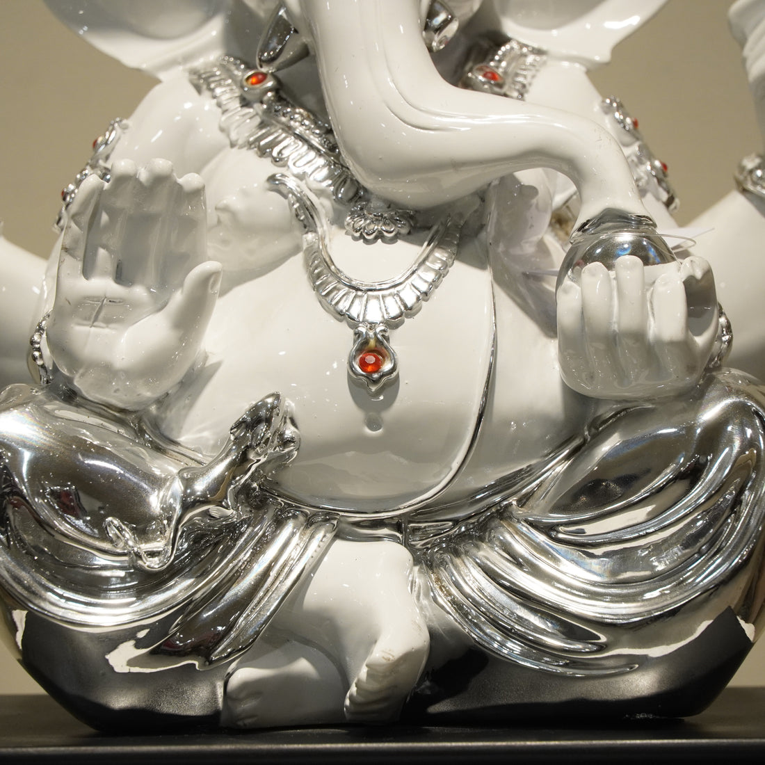 White Silver Lord Ganesha