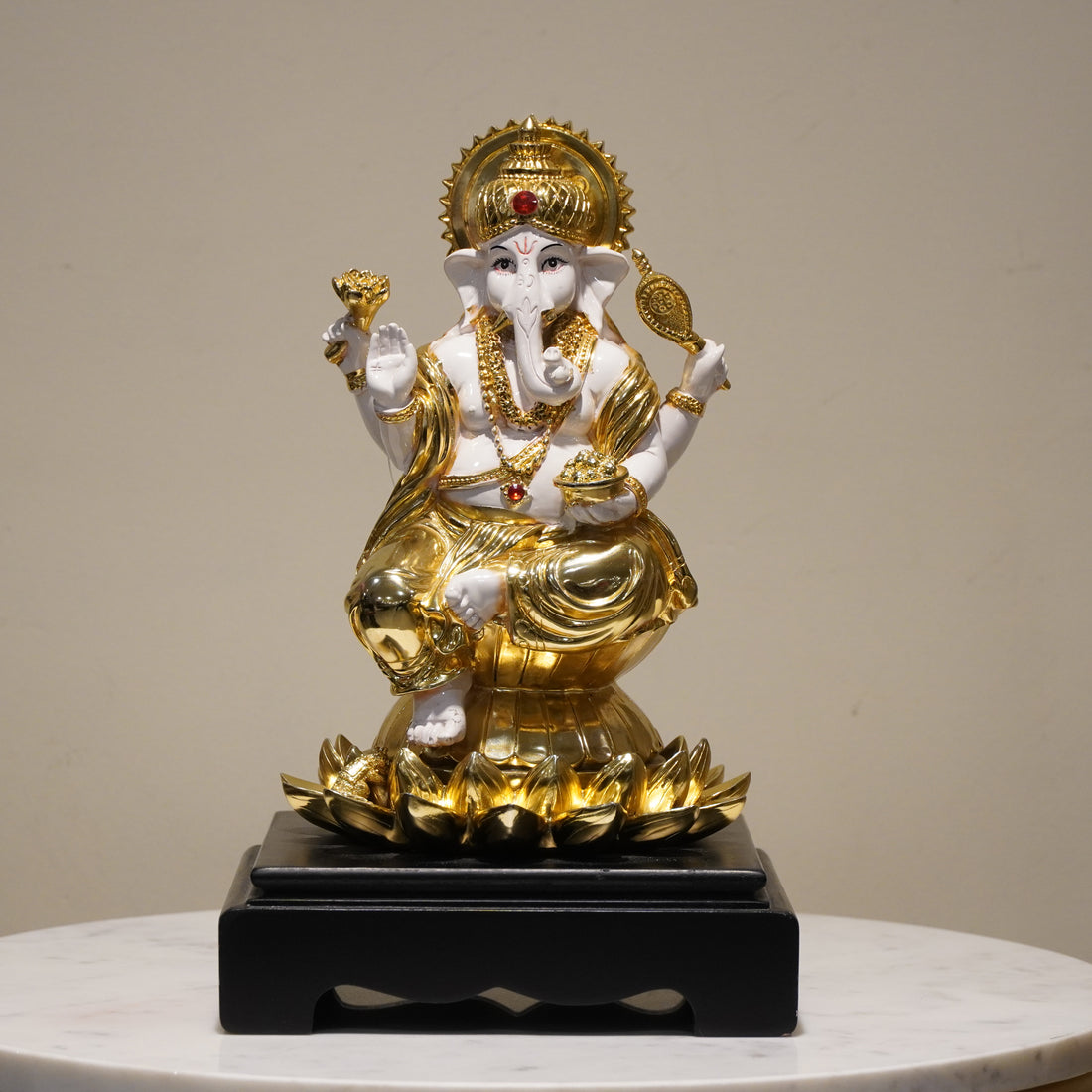 White Golden Lord Ganesha